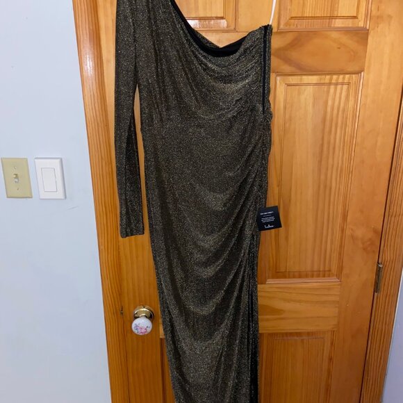 NWT Lulu's Gold Metallic One-Shoulder Long Sleeve Maxi Dress - Picture 3 of 3